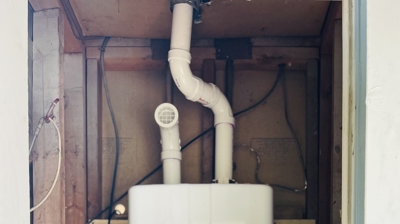 Tankless water heater repair Photo